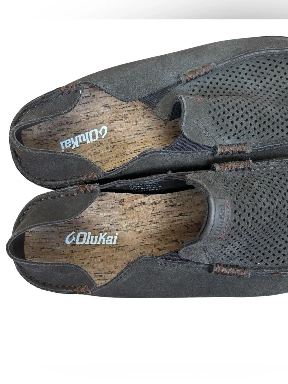 OluKai Moloa Kohana Collapsible Heel Shoes Men’s Size 9 Perforated Leather Brown